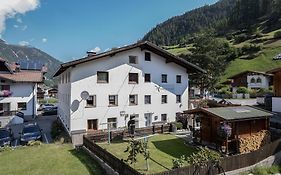 Landhaus Valtelas